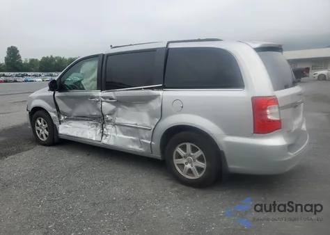 2012 Chrysler Town & Country Touring from USA, damaged, VIN 2C4RC1BG2CR387708